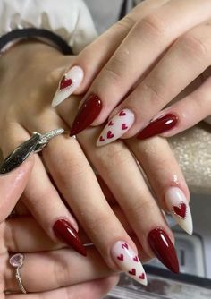 White Burgundy Nails, Valetines Almond Nails, Valetine Almond Nails, Dark Red Valentine Nails, Red White Nails Design, Red Vday Nails, Pretty Red Nails Acrylic, Red And White Nail Ideas, Spring Nails Red