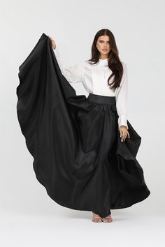 Black Taffeta Full Circle Skirt for Women Classic Skirt Ball Gown Skirt Formal Skirt Wedding Skirt Photoshoot Skirt. Taffeta textile of this skirt is very light, it is perfect for summer. Taffeta skirt makes a classical elegant look. This skirt is perfect for any occasion.  Waistline can be made wider or more narrow. Skirt can be made longer or shorter.  More skirts you can see here:  https://www.etsy.com/shop/DesirCouture?ref=seller-platform-mcnav&section_id=40312230 In order's note you can wri Black Taffeta Skirt, Skirt Photoshoot, Couture Bridesmaid Dresses, Cocktail Skirts, Taffeta Skirt, Gown Skirt, Evening Skirts, Wedding Skirt, Classic Skirts