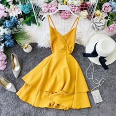 Material: Polyester Size: s, m, l Color: black, yellow, white, pink, blue, green Girly Backpacks, Womens Beach Fashion, Lotus Leaf, Suspender Skirt, Neck Ruffle, Strap Dress, Beach Style, Halter Formal Dress, Swing Dress