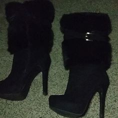 Never Worn Very Good Condition Fuzzy High Heel Boots, Vinyl Boots, 2000’s Boots, Black Boots High Heels, Fur Heel Boots, Winter Boots Heels, Y2k Fur Boots, Boots Heels, Boot Heels