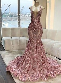 Pink Champagne Prom Dress, Prom Dress Ideas Pink, Prom Dresses Tight Fitting Long, Prom Dress Ideas Unique Ball Gown, Prom Dresses Black Women 2024, Exotic Prom Dresses Black Women, Seafoam Green Prom Dress, Ball Dresses Pink, Pink Prom Dress Glitter