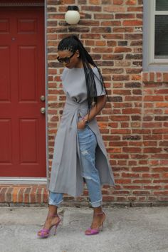 DIY Crepe tunic with downloadable pdf pattern Mode Edgy, Stile Casual Chic, Jeans Ideas, Gaun Fashion, Blouse Models, Cooler Look, Long Jeans, Dress Coat, Mode Inspo