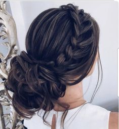 Messy Hair Updo, Bride Updo, Bridal Styles, Updo Styles, Wedding Hair Styles, Trendy Wedding Hairstyles, Hairstyle Look