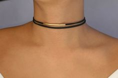 adjustable choker:- shortest: 33.0 cm- longest: 40.0 cm Chokers Aesthetic, Suede Choker Necklace, Choker Necklace Black, Choker Necklace Gold, Choker Black, Black Velvet Choker, Black Choker Necklace, Basic Jewelry, Gold Bar Necklace