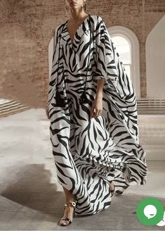 Kaftan Designs, Solace London, Look Plus Size, Zebra Dress, Leopard Fashion, White Tassel, Abaya Fashion, Silk Twill