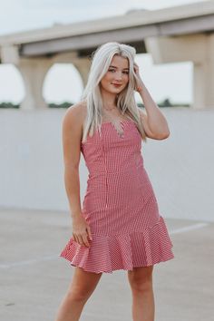 Sleeveless tube top flared gingham dress. Claire is wearing a size smallSize Chart:Small: Waist: 26 in. Bust: 34 in.Medium: Waist: 28 in. Bust: 36 in. Large: Waist: 30 in. Bust: 38 in.  HEY BABE! WE ONLY OFFER STORE CREDIT FOR RETURNS! Feel free to email us or DM us on Instagram with any questions regarding fit or sizing or our return policy in general. Caddy Girls, Hey Babe, Boutique Gifts, Gingham Dress, Gift Boutique, Small Waist, Girl Dress, Tube Top, One Shoulder Dress