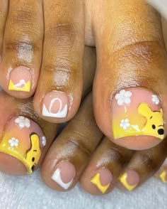 Mommy Nails Ideas, Cute Toes Nails Designs, Orange Toe Nail Designs, Toes Nails Designs, Feet Nail Design, Nail Makeup