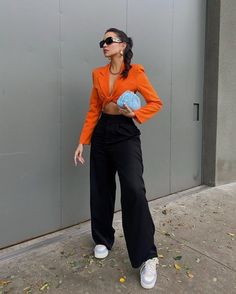 Minimal Stil, Color Outfits, Diy Vetement, Mode Abaya, Elegante Casual, Minimal Outfit, Looks Street Style, Streetwear Fashion Women, Looks Chic