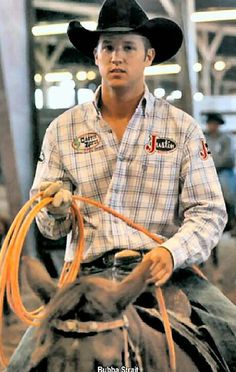 Bubba Strait (George Strait's son). Dibbs! George Strait Son, Bubba Strait, King George Strait, Country Strong, Cowboy Gear, Team Roping, The Lone Ranger, Estilo Country