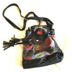 Billabong Mini Bag With Colorful Aztec Print With Fringe Drawstring Closure And Bird Cutout At Top Flap. Faux Black Leather Trim And Adjustable Strap . No Pockets Inside. Shows No Wear- Never Used. Very Boho, Perfect For Festival Time! Price Is Firm. Approximate Measurements- Across Bottom: 7”X4”. Height Of Bag: 8.5” Opening Across The Top Cinches Closed So Measurement Is Variable. Black Shoulder Bag With Removable Pouch For Festival, Black Bohemian Pouch Bag, Black Bags With Removable Pouch For Festival, Black Pouch Shoulder Bag For Festivals, Black Bohemian Pouch Shoulder Bag, Black Bohemian Bucket Shoulder Bag, Black Casual Bags For Festivals, Casual Black Bag For Festival, Casual Festival Bucket Bag With Adjustable Strap