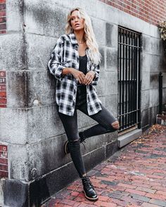 Womens Shirts Casual, Blouses Vintage, Plaid Blouse, Plaid Fashion, Cotton Cardigan, Long Sleeve Casual, Leather And Lace, Classy Outfits, Chic Style