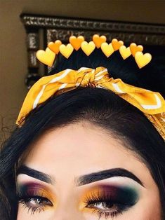 Drag Make-up, Yellow Eyeshadow, Eye Makeup Looks, Hooded Eye Makeup, Makijaż Smokey Eye, Makeup Tricks