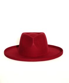 Our newest wide brim hat style! The red accessory & pop of colir ou need for the season. Winter outfits, fall outfit, speing outfit 2023 2024 Speing Outfits, Wide Brim Felt Hat, Outfit 2023, Hat Fedora, Travel Hat, Red Accessories, Boater Hat, Wool Fedora, Hat Style