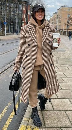 Comfy Fall Outfits, City Outfits, Trendy Fall Outfits, Looks Street Style, Street Style Trends, Looks Chic