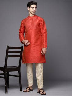 Orange Solid Silk Blend Straight Kurtas Fabric :Silk Blend Color :Orange Length of Kurta :Silk Blend Shape :Straight Work/Pattern :Solid Neck Line :Mandarin Collar Pack Contains :1 Wash Care :Dry Clean Men's Ethnic Wear, Work Pattern, Fabric Silk, Color Orange, Wedding Ideas, Wedding Dresses, Dry Clean, Silk