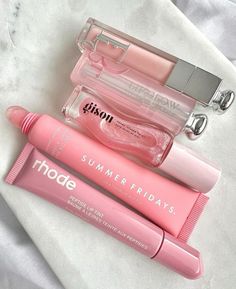 Sephora Skin Care, Lip Gloss Collection, Lip Glosses, Makeup Items, روتين العناية بالبشرة, Kate Moss, Pink Lips, Lip Oil, Lip Moisturizer