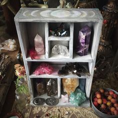 Crystal Intentions, Shadow Box Ideas, Crystal Shelf, Crystal Shelves, Crystal Display, Crystal Power, Crystal Magic, Season Of The Witch