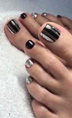 Ugly Toes, Fall Toe Nails, Pedicure Gel, Gel Toe Nails, Pretty Toe Nails, Cute Toe Nails, Pedicure Designs, Toe Nail Designs