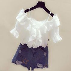 Elegant White Blouse, Tops Women Fashion, Low Cut Blouses, Cut Blouse, Chiffon Shirt Blouse, Blouse Summer, Women White Blouse, Elegant Blouses, Elegant Shirt