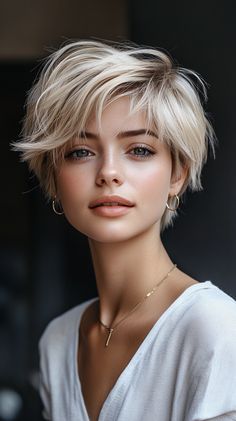 👑💫 Elevate the Radiant Short Layered Haircuts For Women Short Layered Haircuts | Innovative 🌟💅