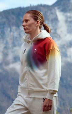 Sports Uniform, Uniform Jacket, Sport Branding, Sport Clothes, Style Sportif, Shirt Design Inspiration, Sports Uniforms, Team Wear