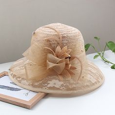 Gold Fedora Straw Hat For Party, Summer Party Fedora Costume Hat, Gold Short Brim Fascinator For Summer, Gold Short Brim Summer Fascinator, Elegant Spring Bucket Sun Hat, Elegant Bucket Hat For Spring, Elegant Spring Bucket Hat, Vintage Sun Hat For Summer Party, Gold Brimmed Fascinator For Summer