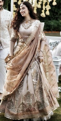 Latest Bridal Lehenga Designs, Fancy Sarees Party Wear, Pakistani Fashion Party Wear, Beautiful Pakistani Dresses