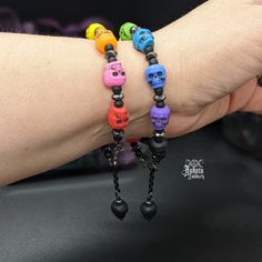 Rock out this summer with this cute Rainbow Skulls Bracelet. This has faceted Hematite beads & matte black Onyx beads. Enhance your goddess look and pair with our Necklaces, Chokers, Earrings, and Rings. Rainbow Vibes! Details: Fashion Jewelry ~ Handmade S/M Length: 19cm up to 21.5cm with extender L/XL Length: 21cm up to 23.3cm with extender Skull Beads - 9x10mm Rainbow Skull, Pride Jewellery, Skull Beads, Dark Jewelry, Grunge Jewelry, Hematite Bracelet, Cute Rainbow, Goth Jewelry, Rainbow Jewelry