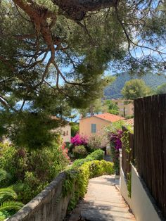 Eze, village d’Eze, south of france, aesthetic, colourful, summer, summer vibes South Of France Villages, South Of France Lifestyle, Eze France Aesthetic, Summer In The South Of France Aesthetic, Nice Aesthetic France, Summer In France Aesthetic, South France Aesthetic