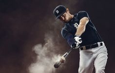 Action Baseball Photography, Pptx Background, Golf Senior Pictures, Photography Ball, Dynamic Shots, Sports Team Photography, Baseball Senior Pictures