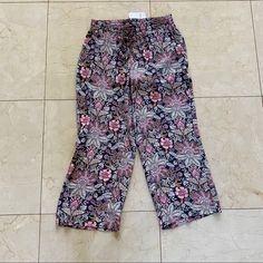 Loft Nwt $70 Viscose Paisley Pants Sz Xs Are Brand New And Never Worn. Loose Fitting And Have Drawstring Closure. Super Trendy And Look Adorable With Heels Or Golden Goose Sneakers. Priced To Sell And Will Ship Out Same Day As Purchased. 2525 Paisley Print Vacation Bottoms, Spring Wide-leg Pants With Paisley Print, Casual Patterned Pants With Paisley Print, Casual Patterned Paisley Print Pants, Paisley Print Long Pants For Vacation, Casual Paisley Print Patterned Pants, Vacation Paisley Print Long Pants, Spring Relaxed Fit Bottoms With Paisley Print, Relaxed Fit Bottoms With Paisley Print For Spring