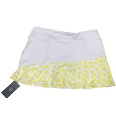 40 Lime The Wild Flower Skort Skirt . Built In Shorts With Mesh Pocket On Shorts . Skirt Has Cell Phone Pocket In Front . Perfect For Tennis Or Walking ! Brand New With Tags . White With Yellow Flowers . *Very Tiny Mark On Upper Waistband . Probably Come Out In Wash But Since New Didn’t Want To Launder . Hard To See If Wearing As Well . Size Large . Skirts Run Large With This Brand . Waist Measures 16 Inches Across Unstretched. Length Is 13.5 Inches . Absorbent Quick Dry Shell And Under Shorts 9 Spring Lemon Print Bottoms, Fitted Bottoms With Lemon Print For Spring, White Tennis Skirt For Beach In Spring, White Spring Tennis Skirt For Beach, White Tennis Skirt For Spring Beach Occasions, Yellow Fitted Mini Skort, Fitted Yellow Skort For Summer, Fitted Yellow Mini Skirt Skort, Yellow Fitted Tennis Skirt For Summer