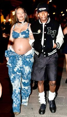 Rihanna & ASAP Rocky Asap Rocky Fits, Fashion Killa Asap Rocky, Asap Rocky And Rihanna, Paparazzi Photoshoot, Asap Rocky Braids, Rihanna Asap Rocky, Rihanna Asap