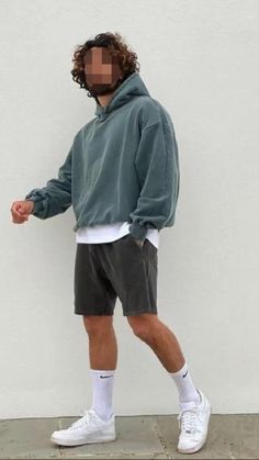 Men’s Fashion Aesthetic Summer, Guy Summer Outfits Casual Street Styles, Men Athletic Style, Brown Jorts Men Outfit, Men’s Fashion Styles, Alt Mens Fashion Summer, Husky Man Outfits, Skater Aesthetic Outfits Men, Athletic Mens Outfits