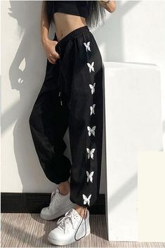 Baggy Black Sweatpants For Spring, Black Baggy Sweatpants For Spring, Full-length Sweatpants For Spring Leisure, Black Wide Leg Sweatpants For Summer, Sporty Cotton Pants For Spring, High Waist Sporty Sweatpants For Summer, Baggy Full-length Sweatpants For Spring, Baggy Cotton Sweatpants For Summer, Fitted Leisure Pants For Summer