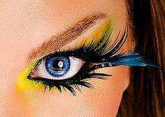 sexyy 2011 Makeup, Crazy Eye Makeup, Feather Eyelashes, Yellow Eye Makeup, Extreme Makeup, Yellow Makeup, Yellow Eyeshadow, High Fashion Makeup, Nails Yellow