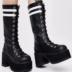 Demonia Ranger-320 Knee High Platform - Box Included Lace Up/Zip Up Black-White Vegan Leather Unisex - Us Women's 9m/Men's 7m Uk 6 Eu 39 22.1 Cm Laced Front Two White Stripes At Top Of Shaft 2 1/4" Platform 3 3/4 Inch Heel Back Metal Zip Closure. Little Razor Zipper Pullies Manufactured By Pleaser Usa Brand New With Box. Tiny Scuff On Toe Pictured. They Came Like That. Look Cool Af In These Beauties! Super Comfortable. Great For Seeing Over Heads At Concerts And Festivals. Edgy White Leather Platform Boots, Edgy White Platform Boots With Round Toe, White Leather Edgy Platform Boots, White Lace-up Platform Boots For Streetwear, White High Heel Boots For Streetwear, White High Heel Boots With Laces, White Lace-up Platform Boots, White Platform Boots With Laces, Edgy White Lace-up Boots