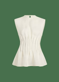 "Find KHAITE Westin Pleated Silk Top on Editorialist. Khaite \"Westin\" top with pleated waist Round neckline; button back Sleeveless Fitted Pullover style Silk Dry clean Made in Italy" Soft Cut, Silk Top, Look Cool, Moda Operandi, Pullover Styling, Fashion Inspo Outfits, Sleeveless Top, Tops Designs, Fashion Inspo