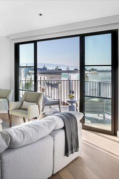 ocean views living room views Manhattan beach homes luxury homes window walls big window large window contemporary home Modern Remodel, Modern Renovation, Beach Modern