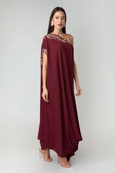 Shop for Richa Jaisinghani Label Red Georgette One Shoulder Cowl Gown for Women Online at Aza Fashions Drape Kurti, Choli Blouse, Anamika Khanna, Gown For Women, Designer Outfits, Silhouette Ideas, Moroccan Decor, Gowns Online, Mom Dress