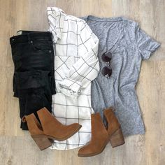 Types Of Clothes, Womens Outfits, Wardrobe Capsule, Trendy Outfits Winter, Sweater Outfit, Razzle Dazzle, Closet Inspiration, Autumn Outfits, Work Style