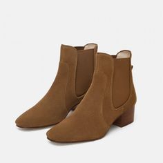 Brown Chelsea Boots Round Toe Block Heels Ankle Booties #loafers #shoes #shoesaddict #shoes #heels #customshoes #fashionweek #flats #shoepolish #casualoutfit #instashoesaddict #womensloafers #classy #trendyfashion #shoeslovers #shoescollection #flatshoes#shoesholic #shoeslove #blacshoes #classyfashion#classyandfashionable #classyandfabulous #shoe #kicks #envywear #instashoes #instakicks #sneakers #sneaker #sneakerhead #sneakerheads #solecollector #sneakerporn #shoeporn #fashion #instagood #photo School Date, Brown Chelsea Boots, Custom Boots, Winter Shoes For Women, Block Heel Ankle Boots, Brown Ankle Boots, White Boots, Boots Fall, Long Boots