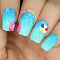 very cute pool nails Pool Party Nails, Pool Nails, Bright Nail Art, Beach Nail Designs, Summer Nails Beach, Party Nails, Diy Nail Designs