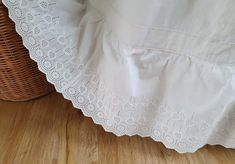 Long old white cotton petticoat with English embroidery flounce Petticoat with good support because period starched Attaches with 2 staples - A sewn pocket A small tear at the bottom of the petticoat at the back Length approximately 101 cm Waist circumference 68 cm Very beautiful old petticoat in good condition Vintage White Skirt With Attached Cancan, White Broderie Anglaise Cotton Skirt, Victorian White Cotton Petticoat, White Cotton Skirt With Broderie Anglaise, Victorian White Ruffled Petticoat, Victorian White Petticoat With Ruffles, Vintage White Skirt With Ruffles, White Cotton Skirt With Attached Cancan, White Cotton Petticoat With Attached Cancan