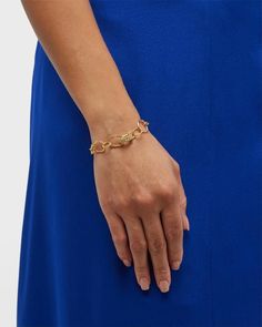 PACHAREE chain bracelet.18-karat gold-plated sterling silver.Naturally hued cultured freshwater pearls.Toggle clasp.Imported Warm Tone Colors, Bracelet With Pearls, Freshwater Cultured Pearls, Toggle Clasp, Free Jewelry, Jewelry Branding, Pearl Jewelry, Chain Bracelet, Precious Stones