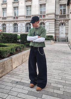 #outfits #style #fashion Oversized Casual Outfits Men, Oversized Male Outfit, Guys Oversized Outfit, Men Oversized Outfit Ideas, Oversized Men’s Outfit, Oversized Casual Outfits, Cargos And Oversized Tee Men, Casual Oversized Outfits, Casual Outfits Men