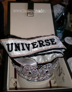 S Bridal Crown Tiara, Diamond Gift, Bridal Crown, Tiaras And Crowns, Beauty Queens, Tiara, Vision Board, Universe, Crown