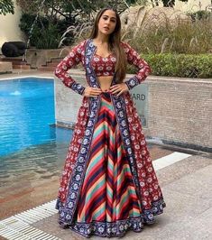 Indowestern Lehenga, Top Lehenga, Bollywood Dress, Saree Fashion, Gaun Fashion, Indo Western Dress, Indian Gowns Dresses