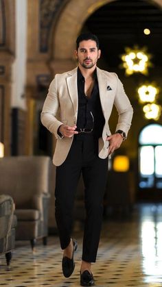 Blazer Outfits Men, Black Suit Men, Mens Fashion Blazer, Mens Casual Outfits Summer, Dress Suits For Men