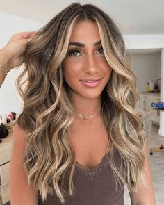 Medium To Long Length Hair With Layers, Long Summer Haircuts, Summer Haircut Ideas, Dirty Blonde Hair With Highlights, Blonde Light Brown Hair, Highlights Brown Hair Balayage, Summer Haircut